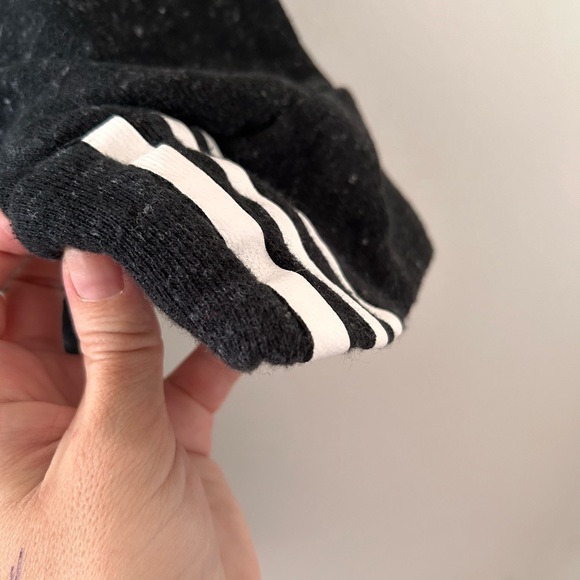 ADIDAS - Women’s High/ Low Top in Small - Picture 7 of 11